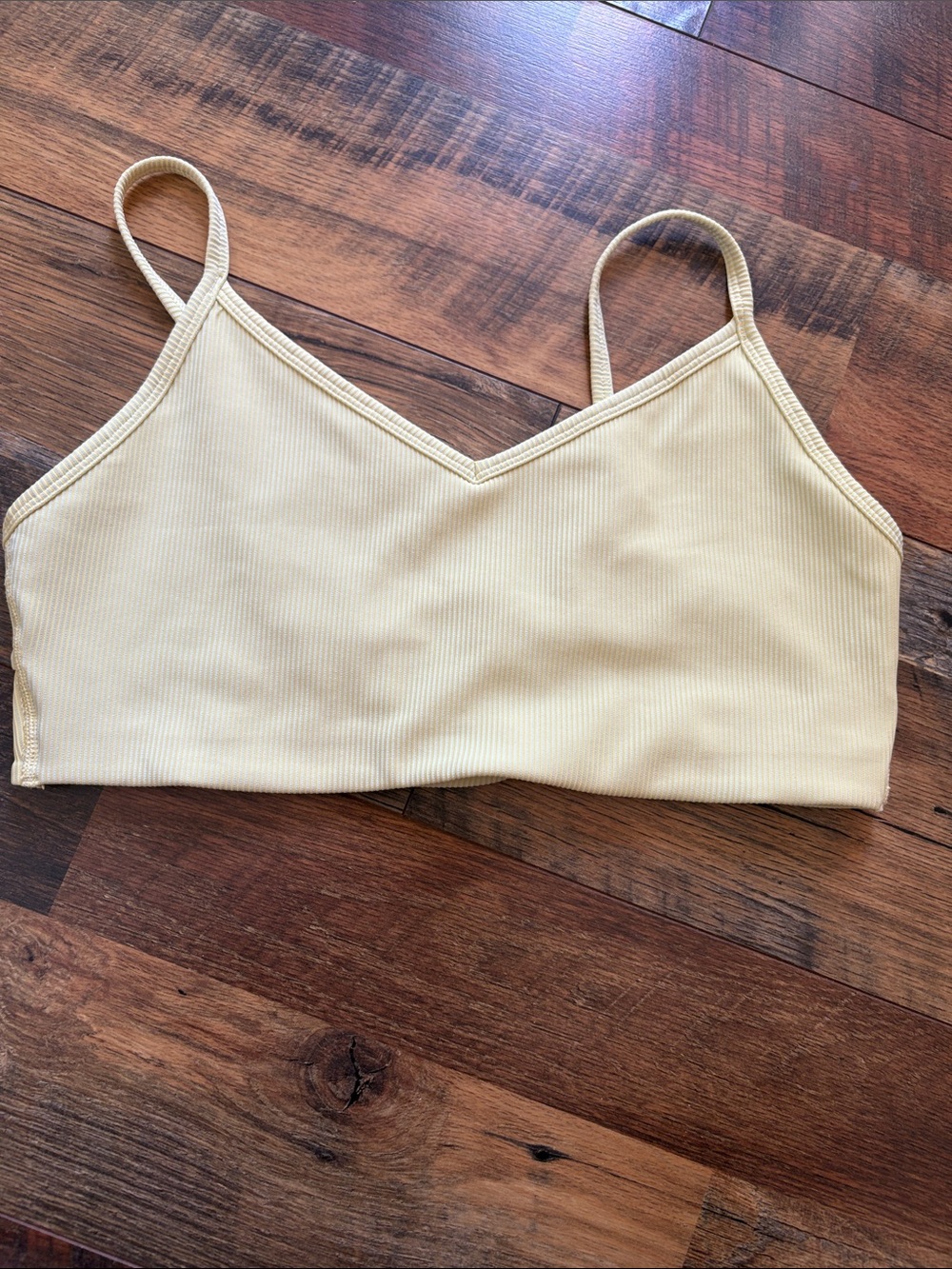 Spiritual gangster french vainilla Aria sports bra